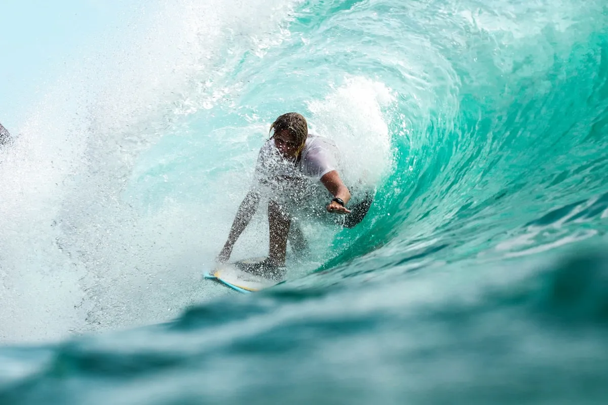 Frauen im Surfen & Yoga: Barrieren Durchbrechen, Stärke Finden