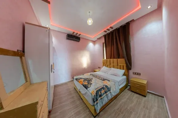 Private bedroom